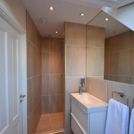Bed & Breakfast Mejerigaarden 2*