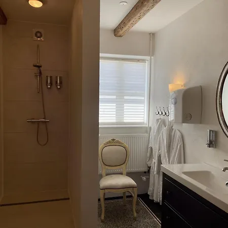 Bed & Breakfast Mejerigaarden 2*