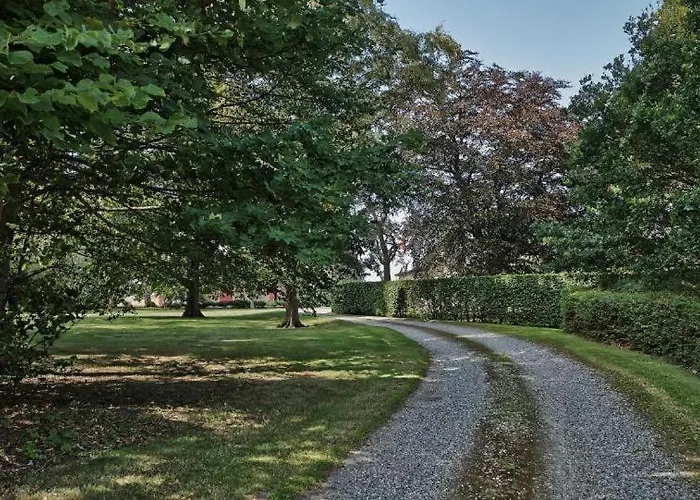 Bed & Breakfast Mejerigaarden 2*